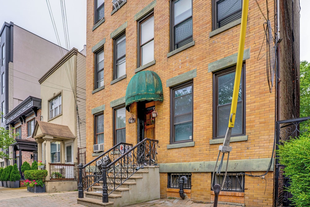 Walk to Washington St: Hoboken Apt w/ Balcony!