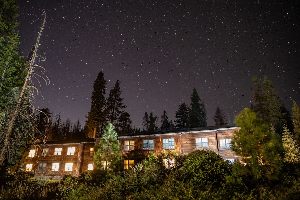 Wuksachi Lodge - Property Image 8