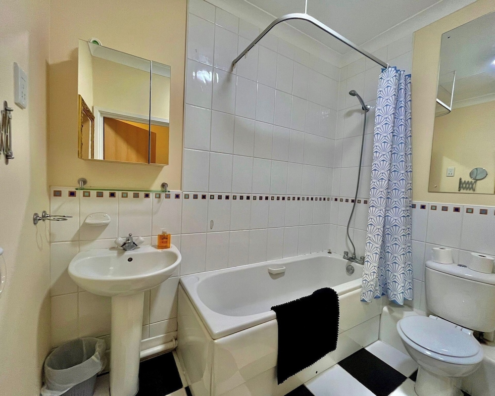 Cambridge Cozy Retreat - 1 Bed Apartment