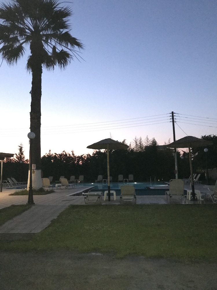 Photo 37