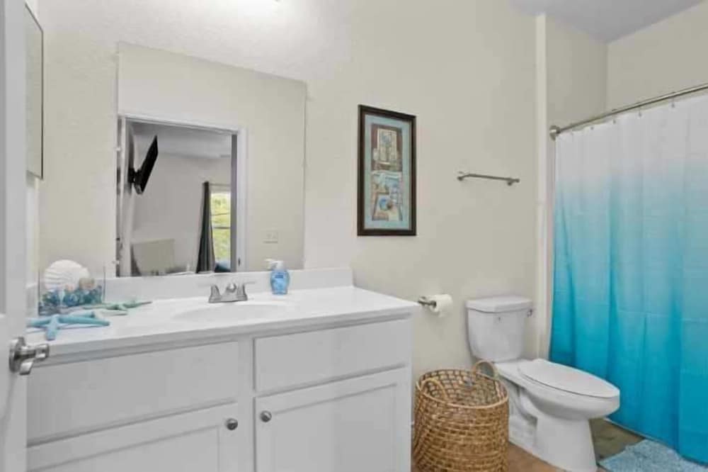 Beach Ballin' by Ryson Vacation Rentals