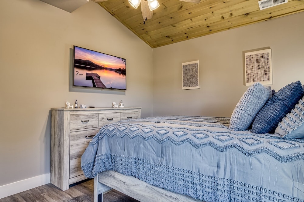 Kingfish Kreek Cabin I 3 Bedroom Chalet
