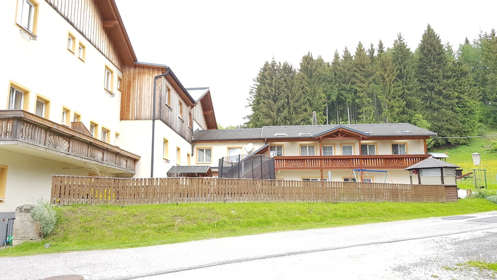 Roseggerhof