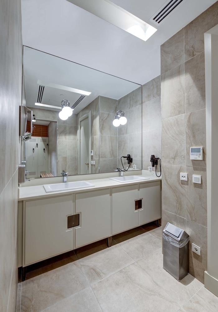 Elysium Art Suites Bomonti