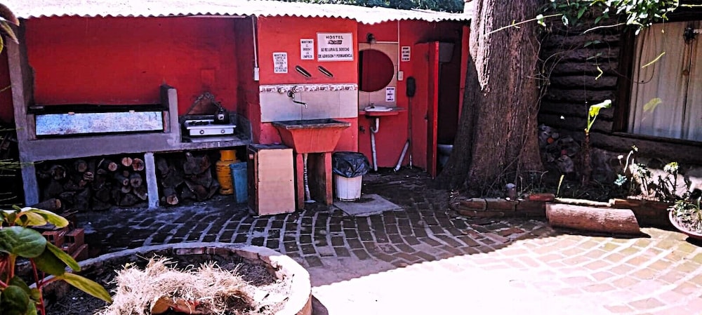 hostel mi lugar