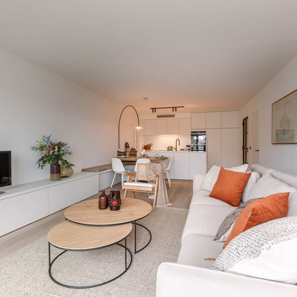 Renovated Apartment With sea View and Parking