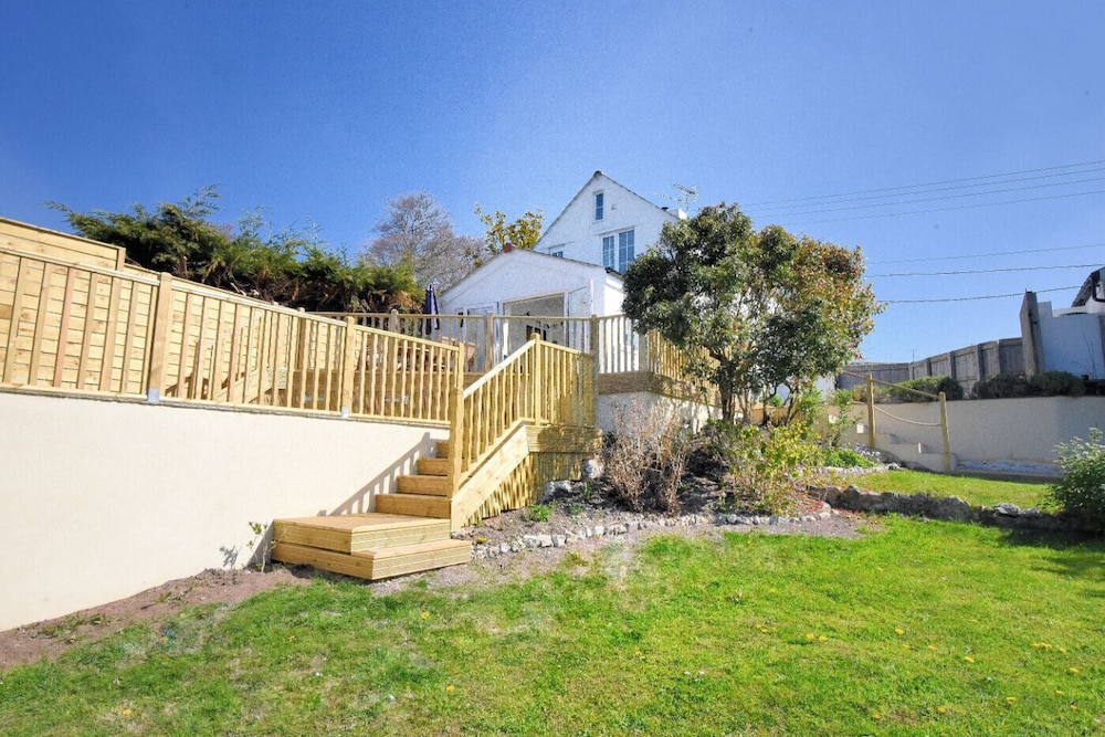 Hillside Cottage