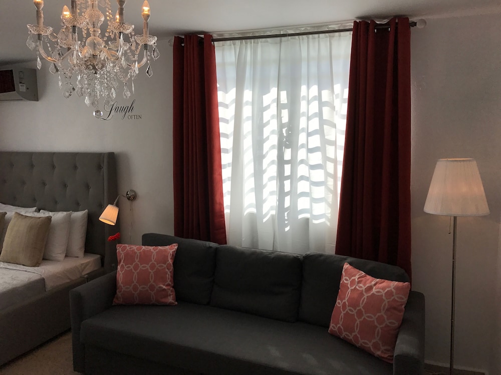 Chandelier 301