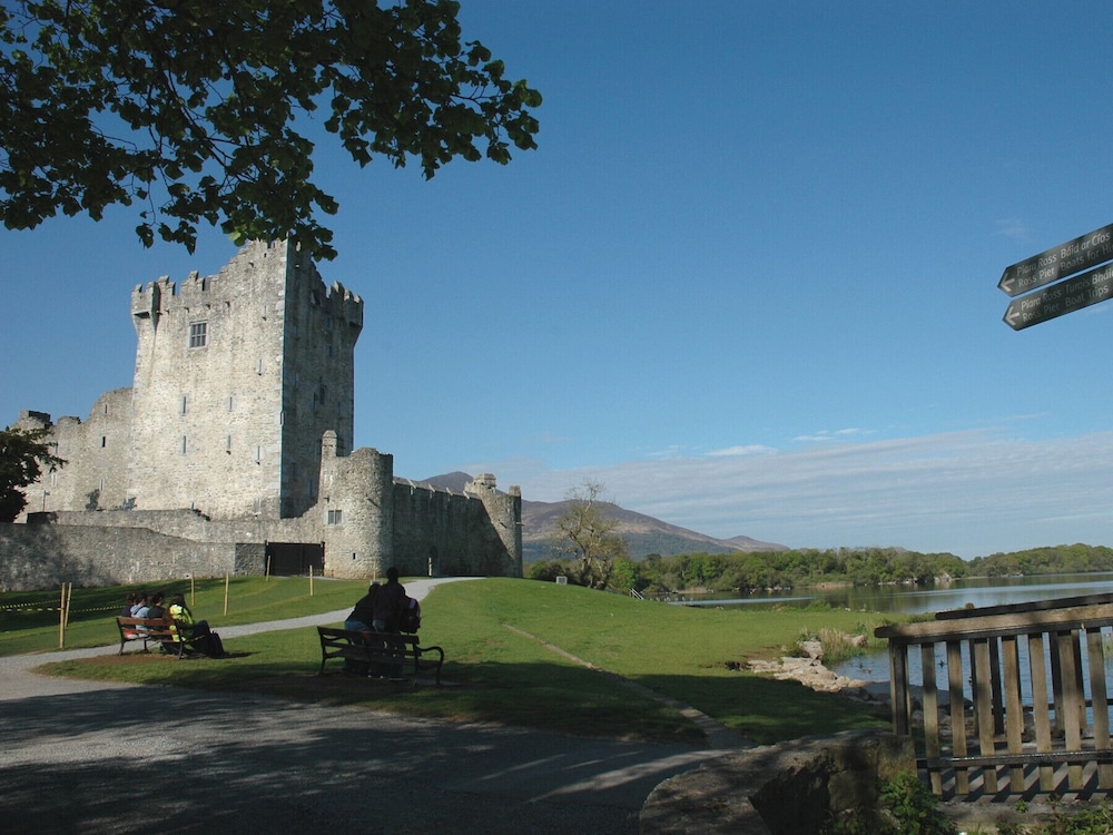Boherbue Holiday Home