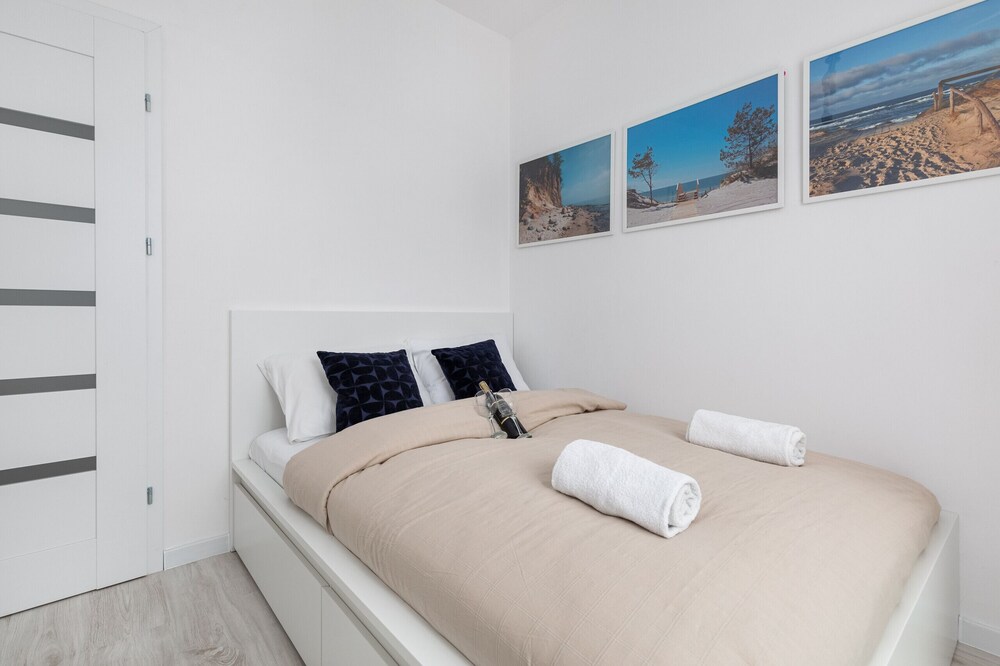 Wrzosowo Cosy Apartment by Renters view 4