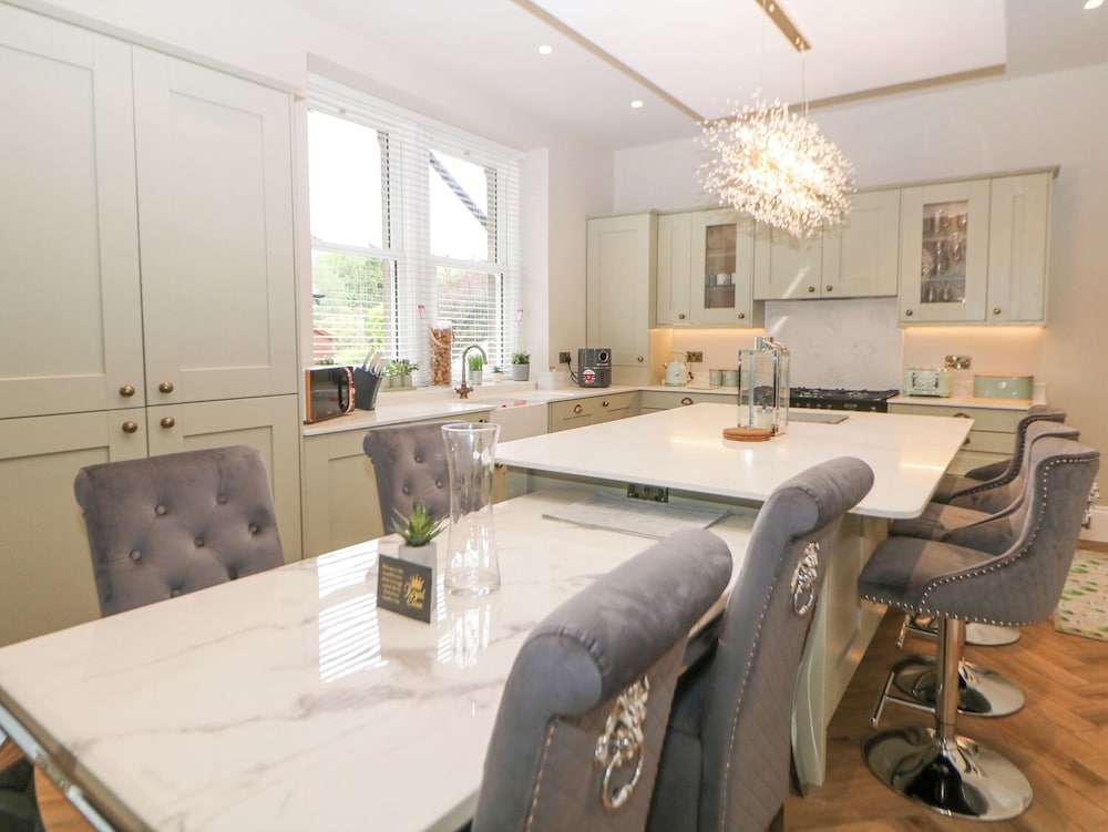 Cavendish Suite