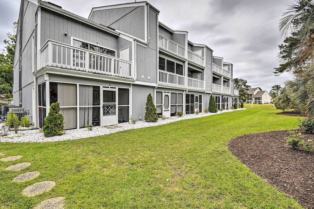 Baytree Golf Colony Studio ~ 5 Mi to Beach! view 2