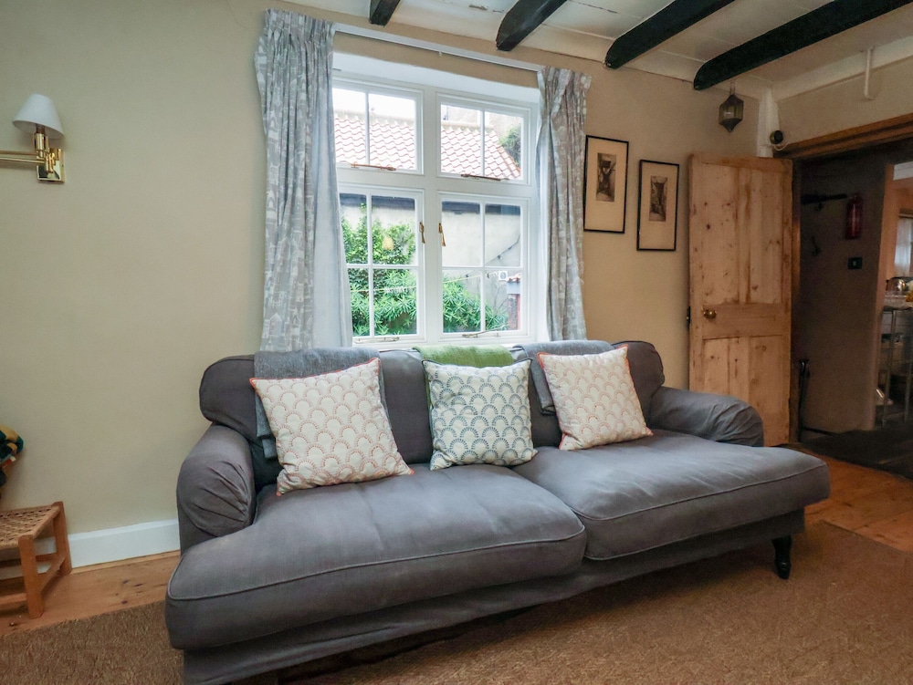 Storm Cottage