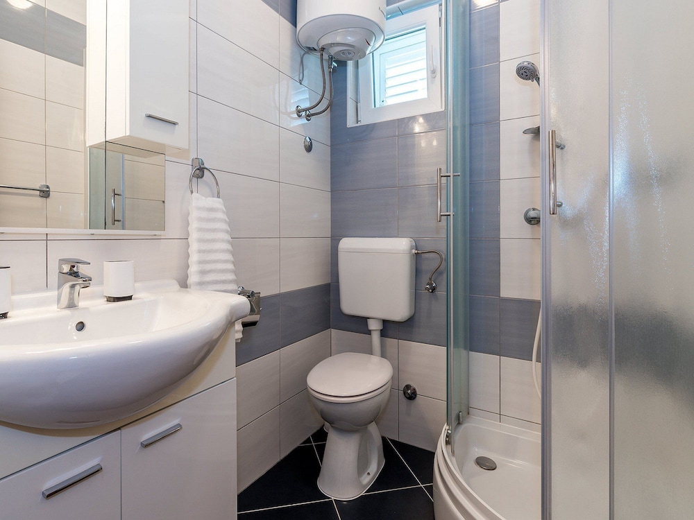 Apartments Gulin