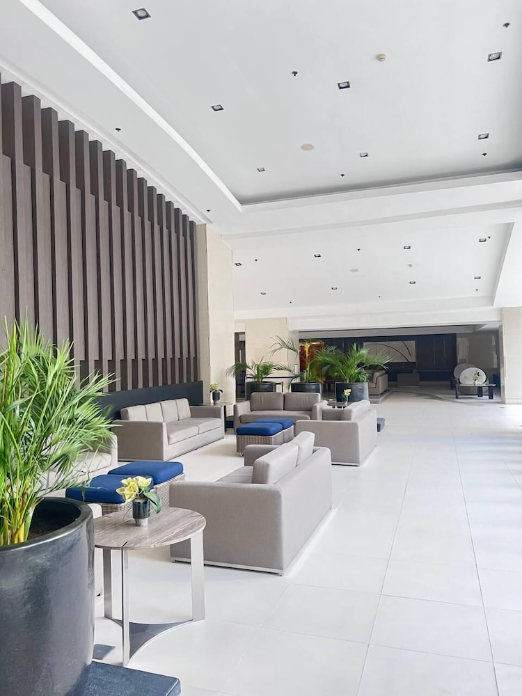 SHORE 1 RESIDENCES