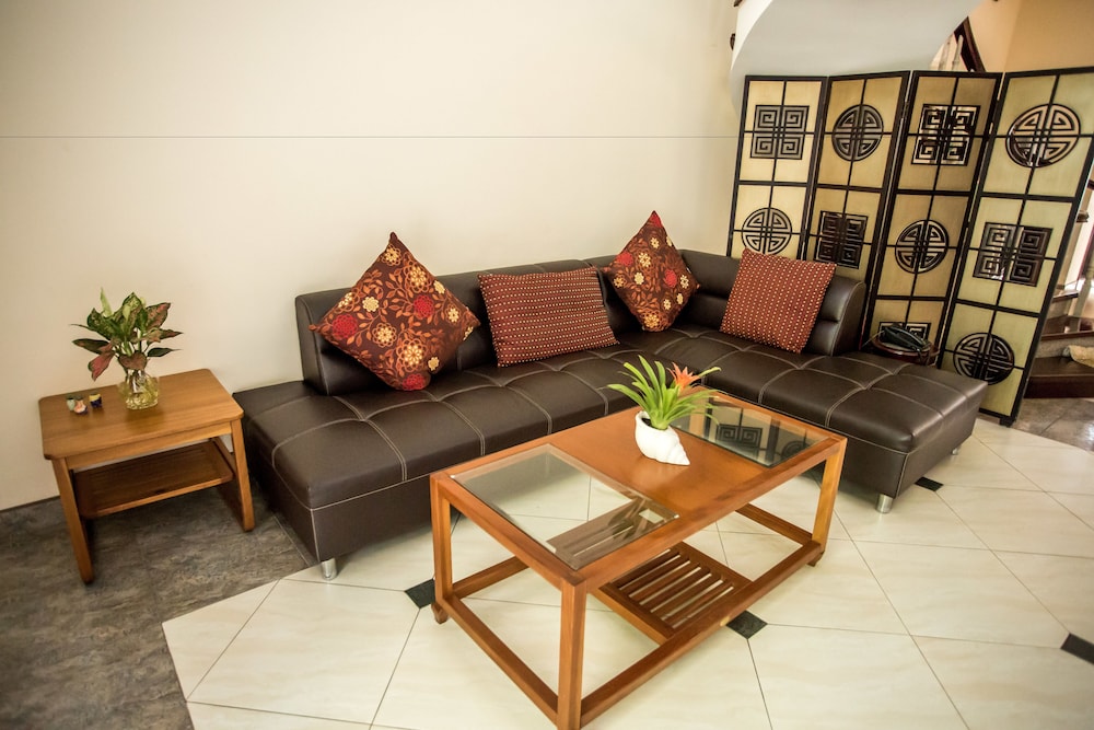 MH Villa