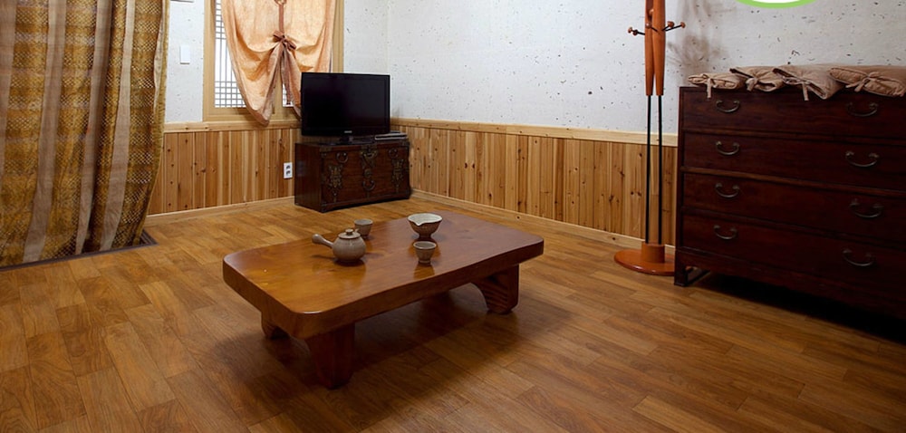 Songhak Pension