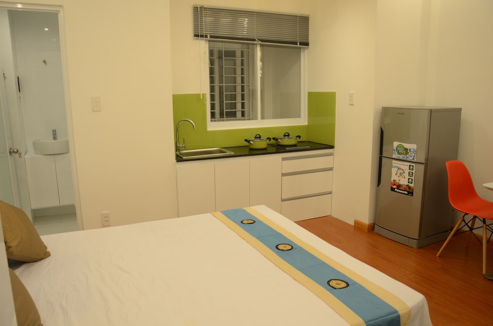 Smiley Apartment 2