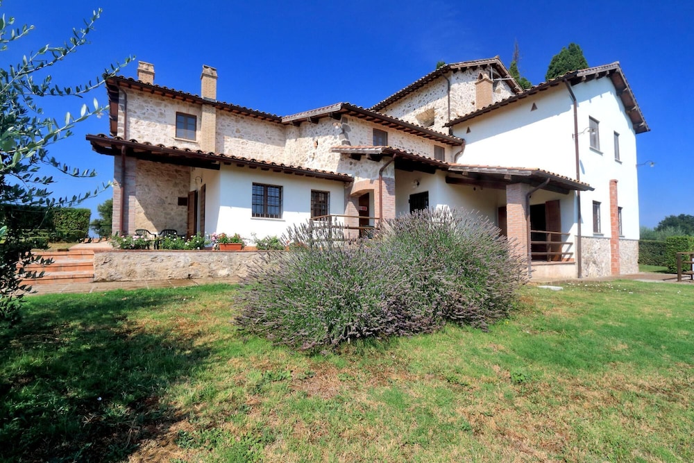 Tr-g148-lseg66bt Orvieto Country House - One Bedroom House view 3