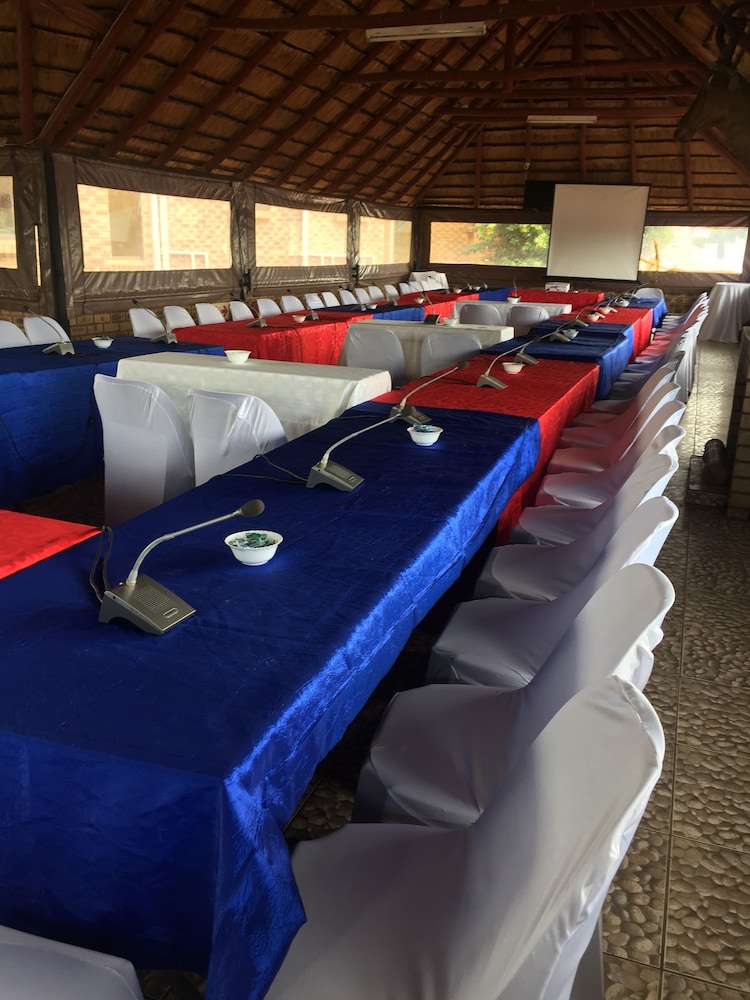meeting & event spaces