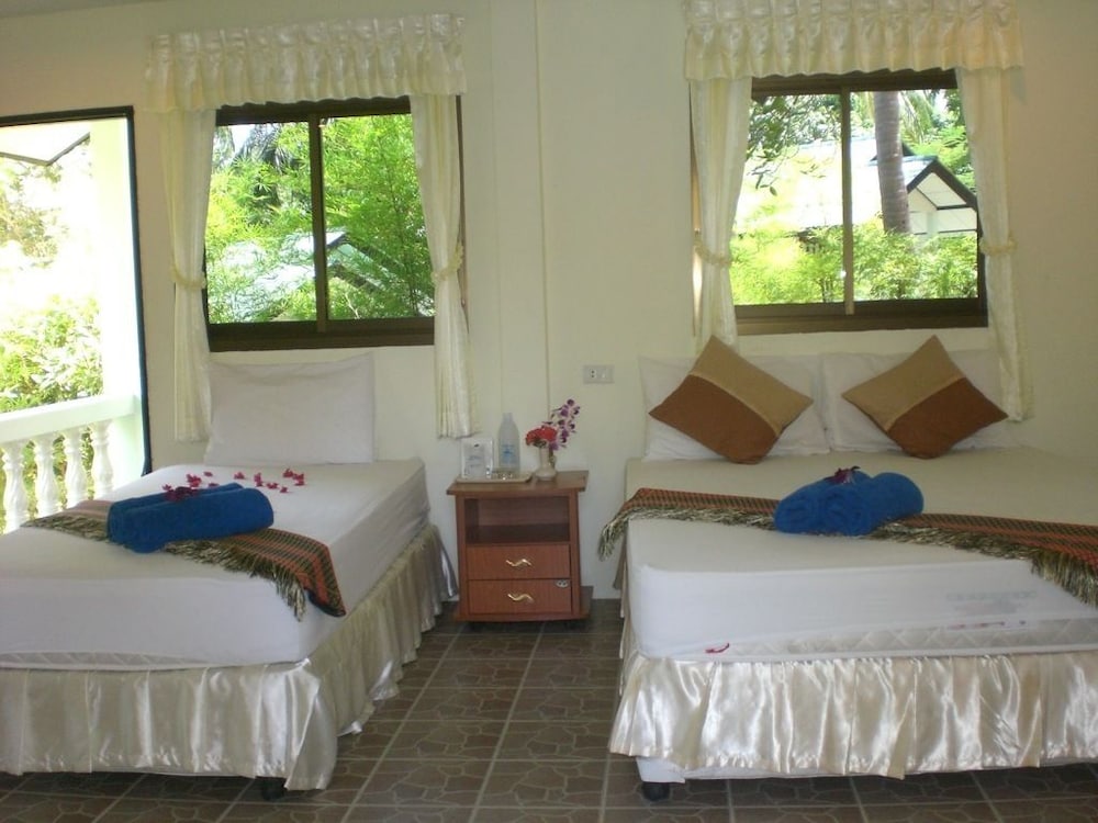 Golden Hill Resort