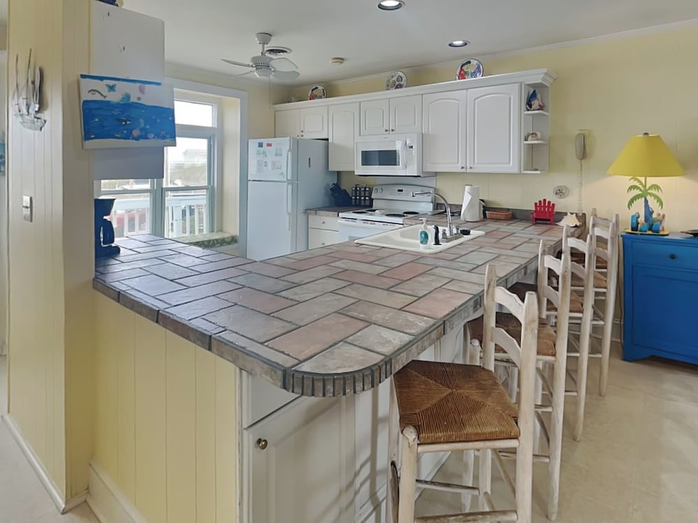 Bright's Beach Front by Topsail Realty