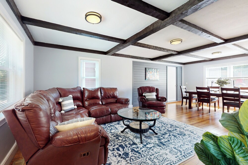 3BR House w/ A/C & Patio, Near Stadium & Shops
