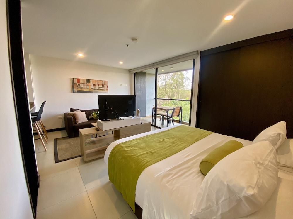 Room in Studio - Suite Hotelera - A 5 Minutos del Aeropuerto