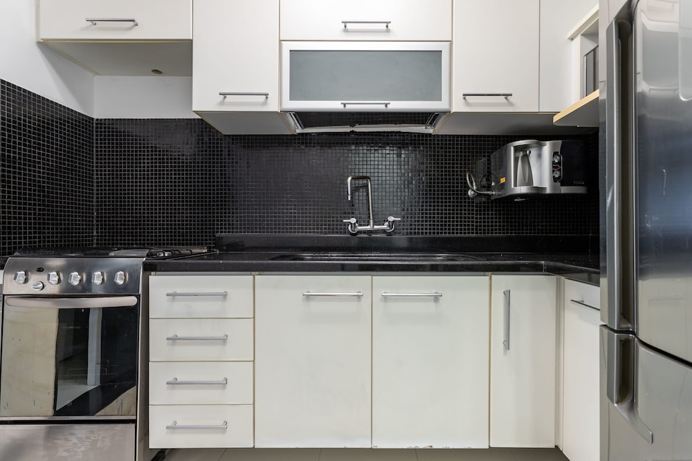 De Paiva - Modern 1-bedroom in Leblon