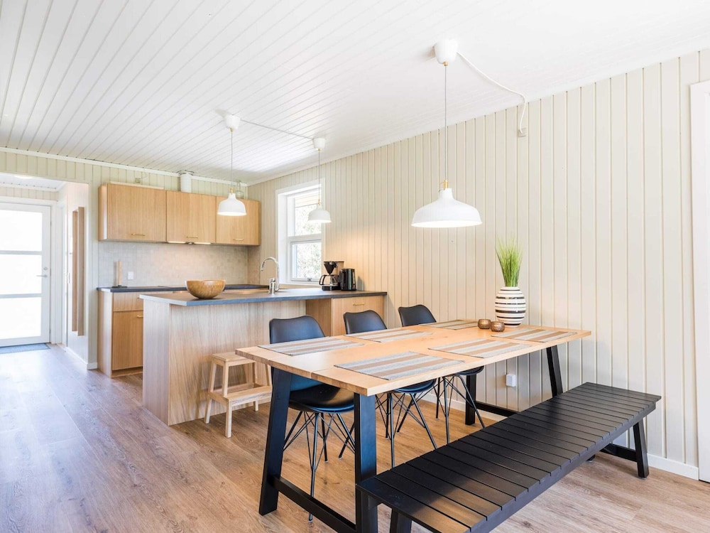6 Person Holiday Home in Blavand view 3
