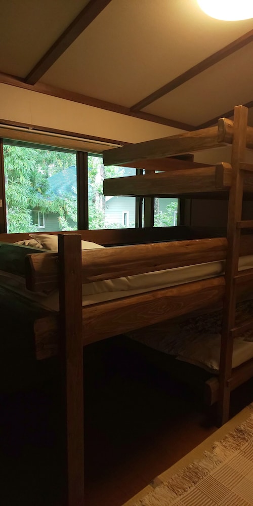 Sekkasai Lodge