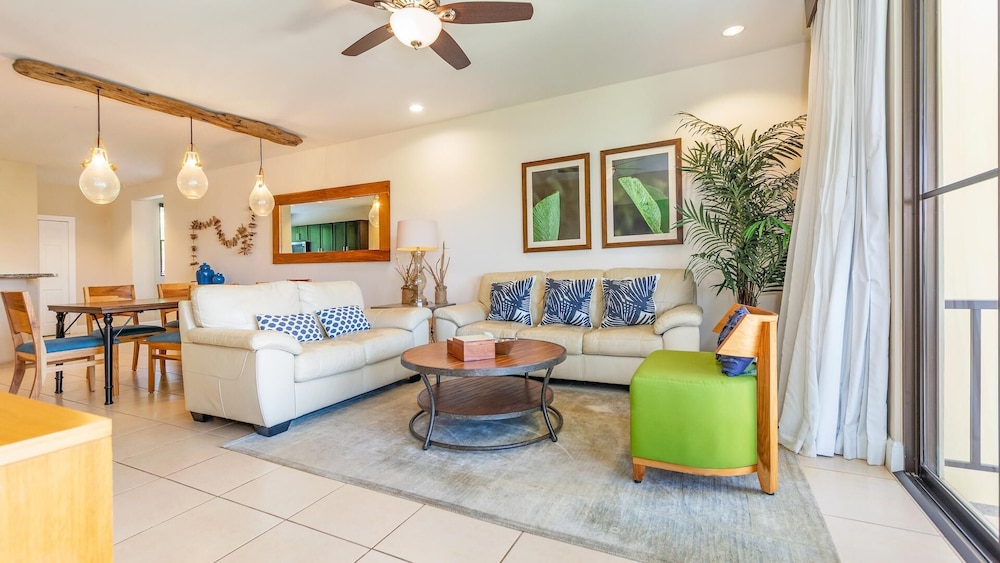 Renovated Condo in High-End Resort Community with Spectacular Mountain Views, Modern Design, and Beach Club Access view 4
