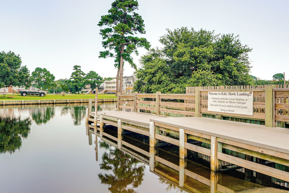 Private Beach Access & Hot Tub: Kitty Hawk Haven