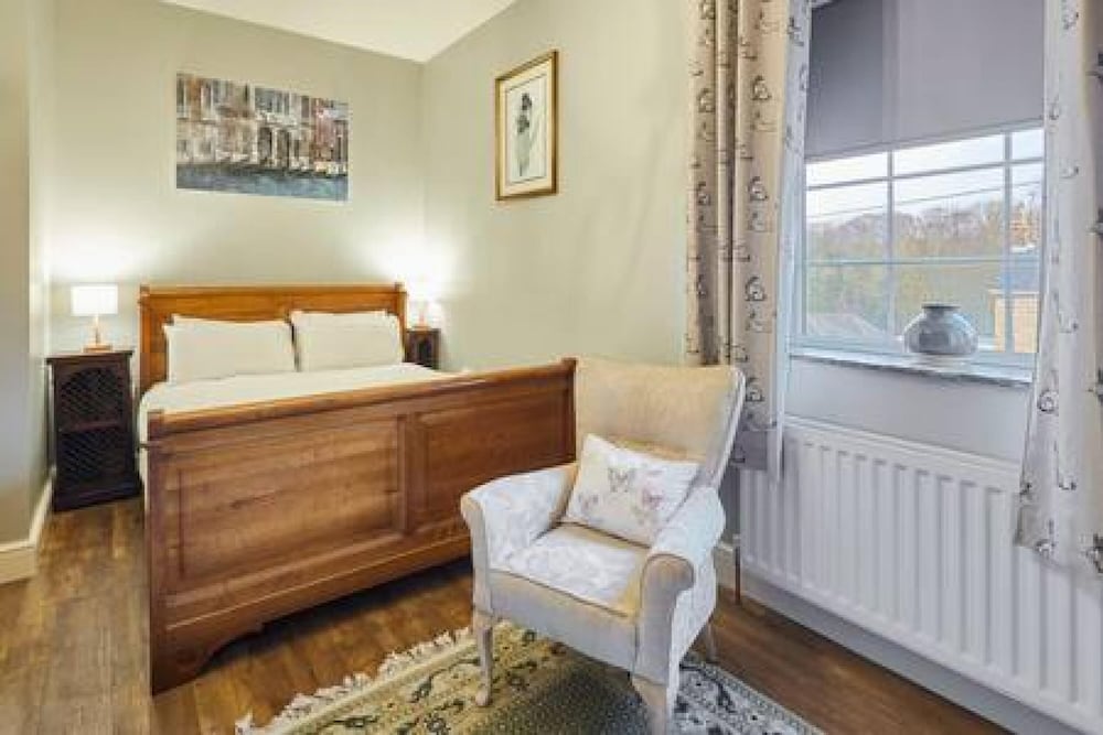 Host Stay Butterfly Cottage view 3