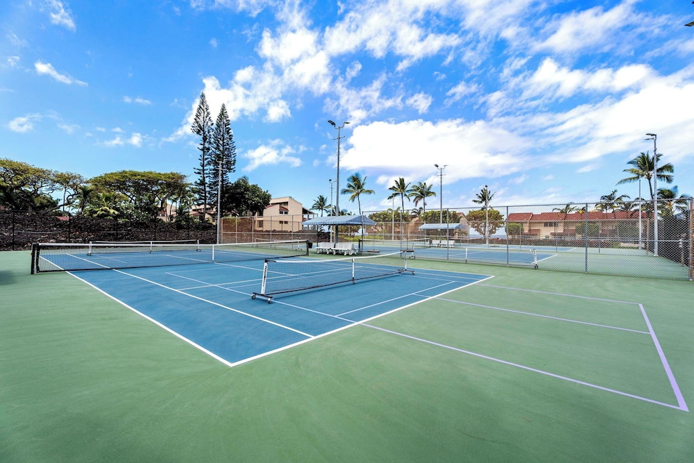 Steps From Lanai to Beach - AC & Wifi - Affordable- Vrkcv