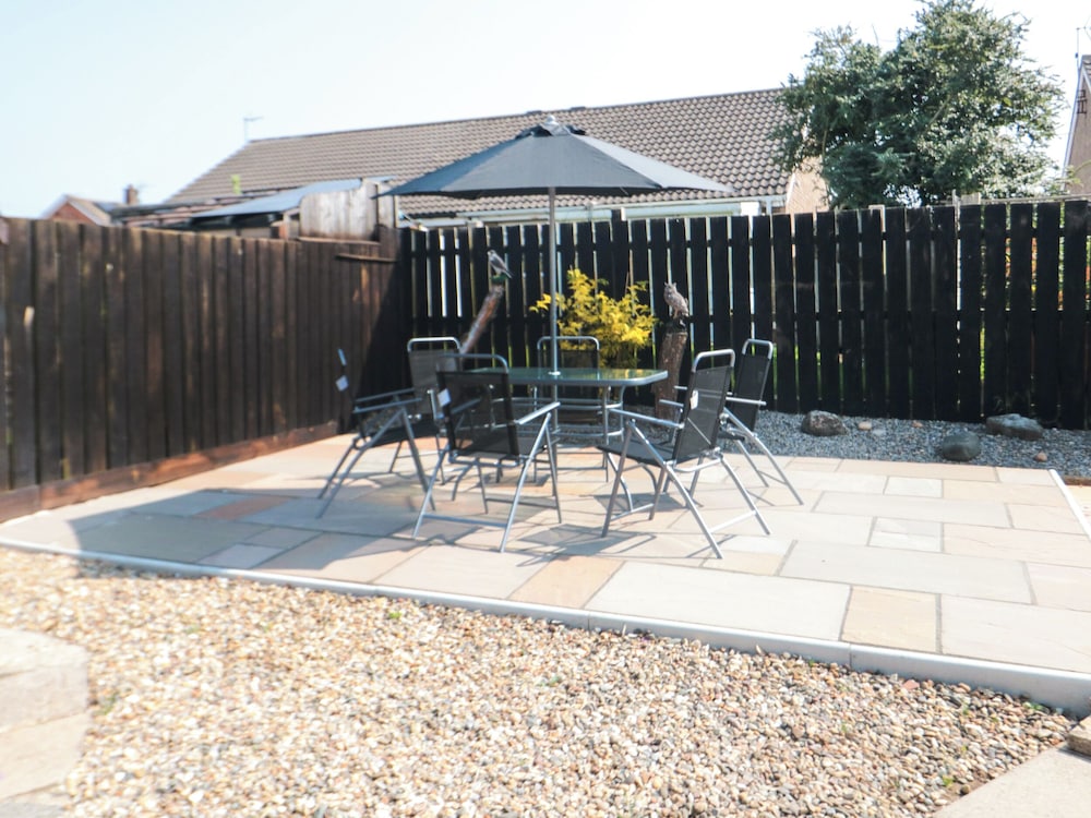 36 Chatsworth Close