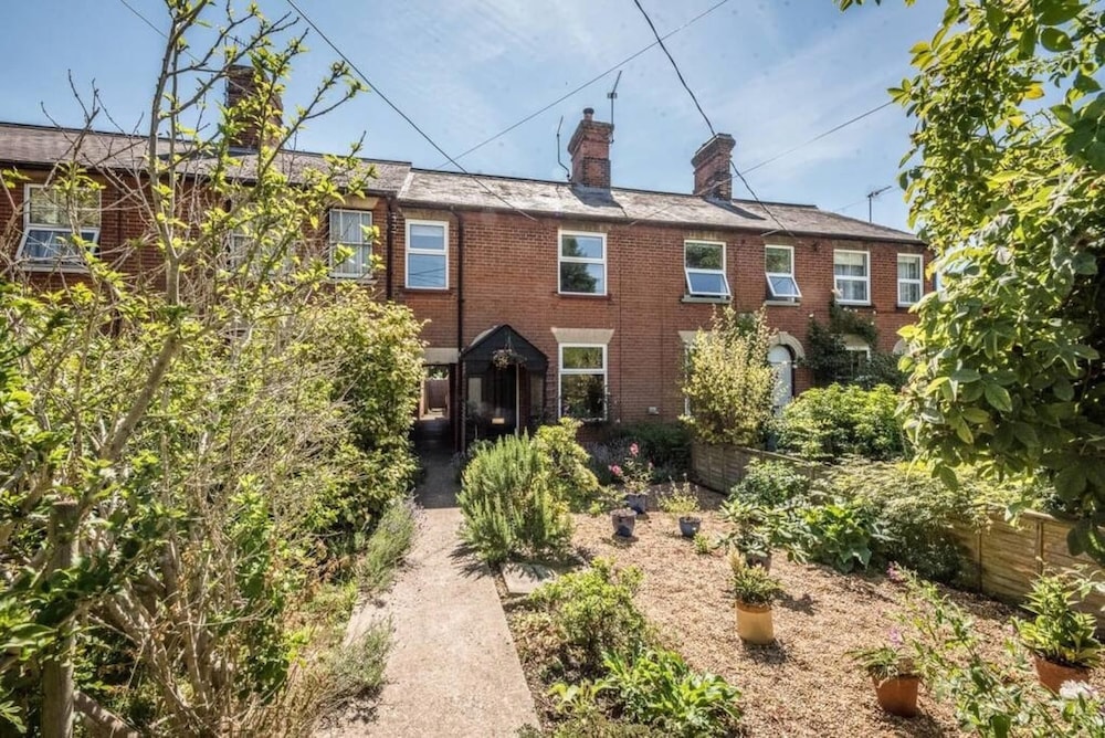 Rose Cottage Halesworth Air Manage Suffolk