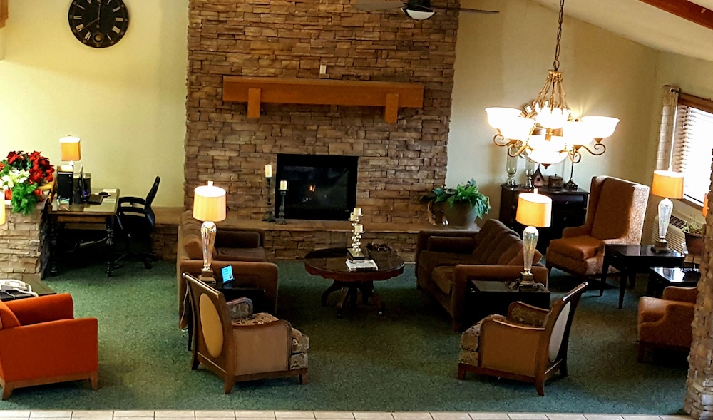 Garden City Vacations - AmericInn by Wyndham Garden City - Property Image 2