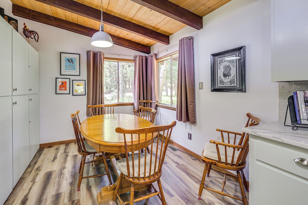 Monte Verde Lake Access & Views: Spacious Retreat!