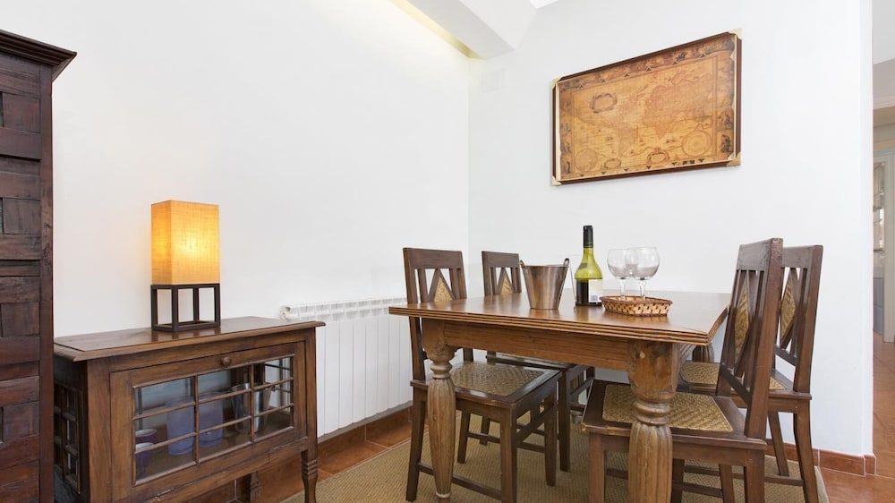 Sarrio in Llafranc With 2 Bedrooms and 2 Bathrooms