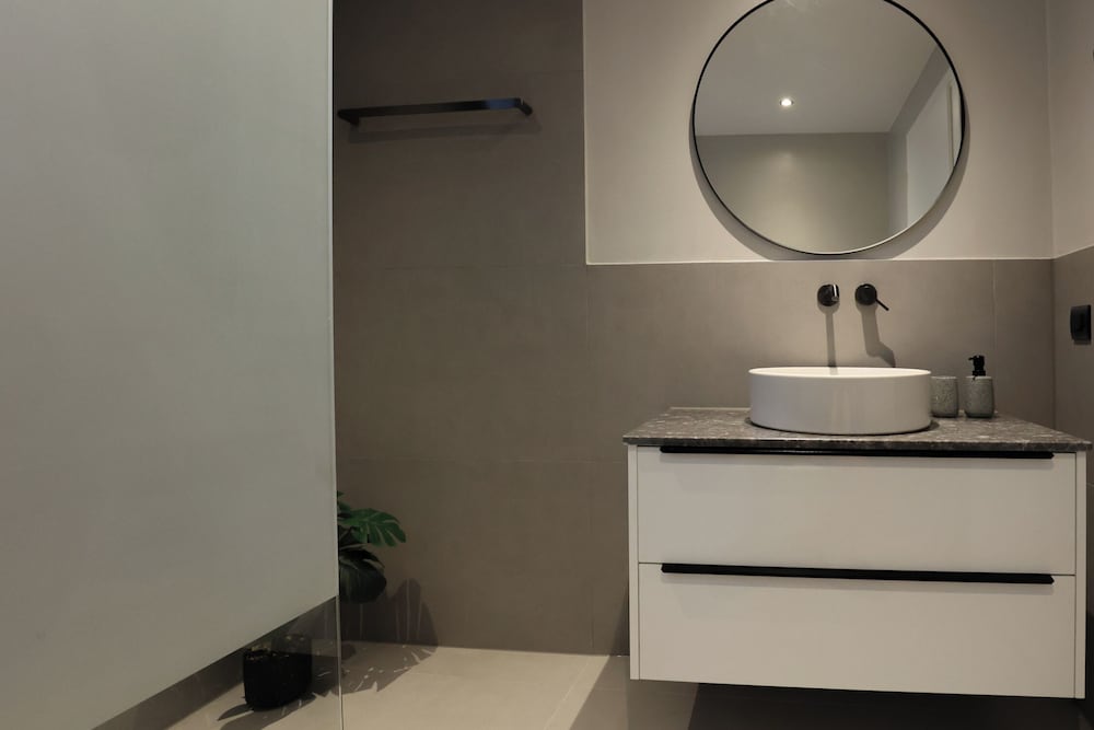 Limi Deluxe Suites