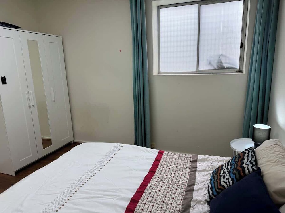Metawise Charming Retreat at Huntingdale E4