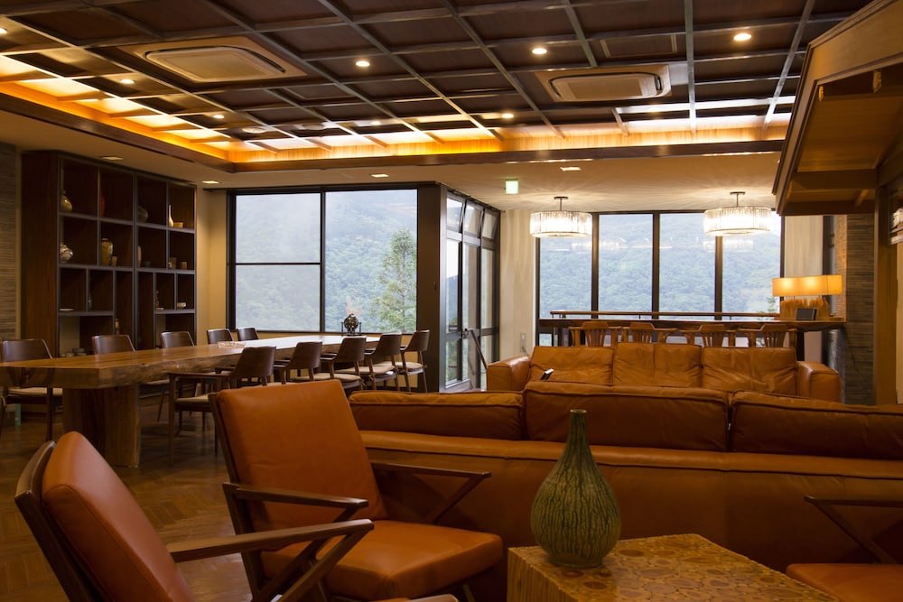 Harriway Hotel Hakone view 4