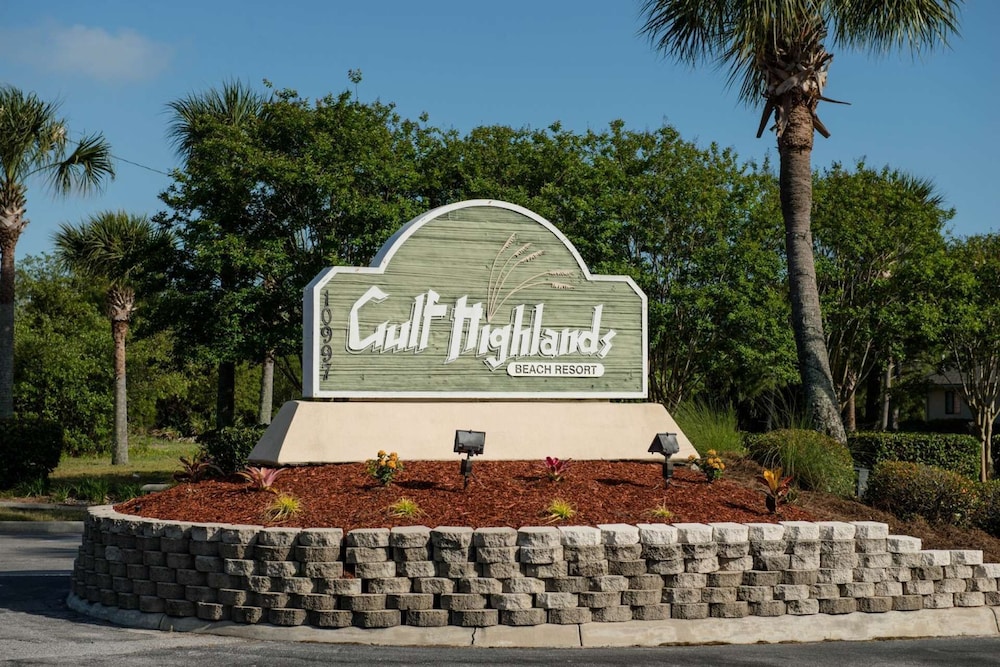 Gulf Highlands Unit 124 view 4