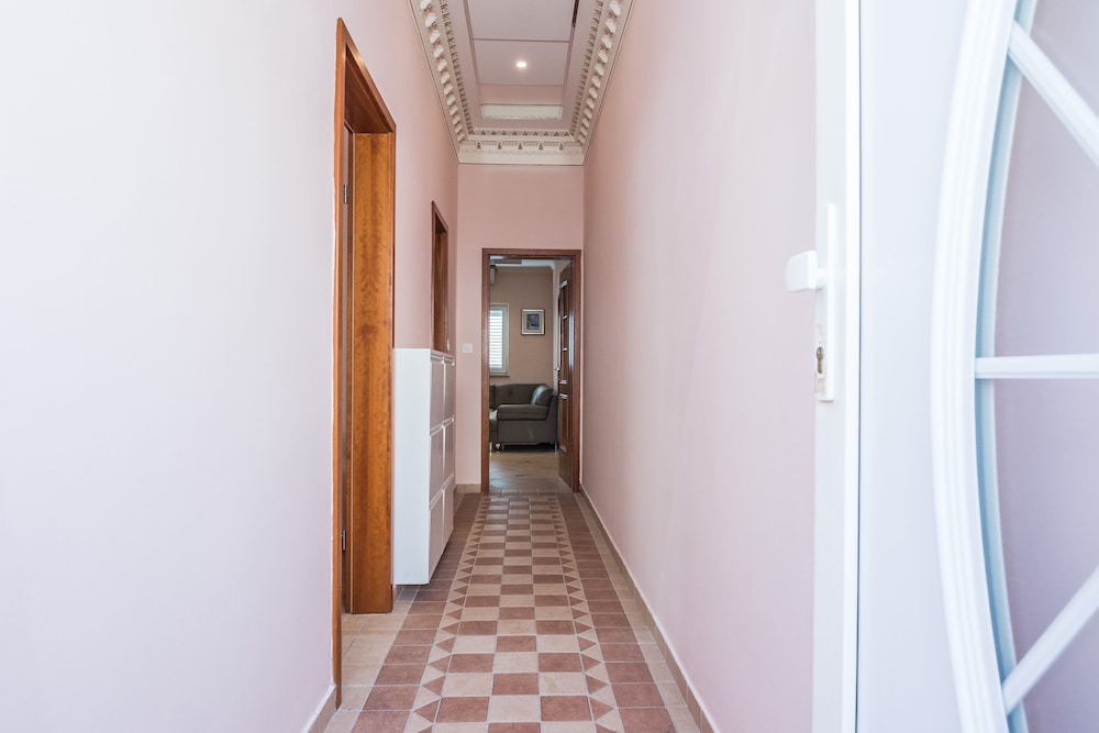 Apartments Weiss view 2