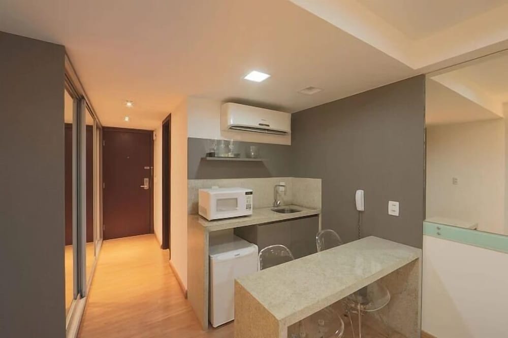 HY Beach Flats