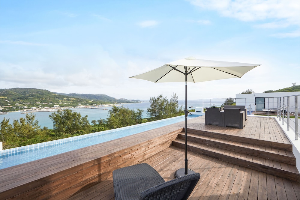 E-horizon Resort Premium SESOKO C view 5