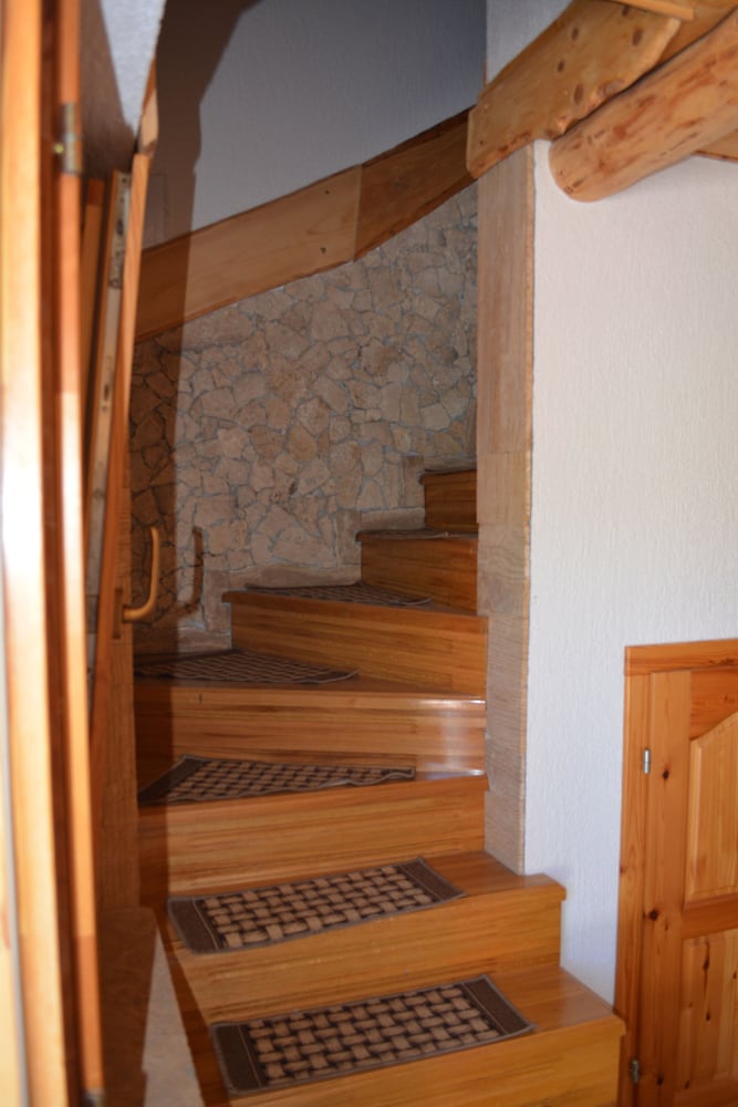 Rustic Inn River 2