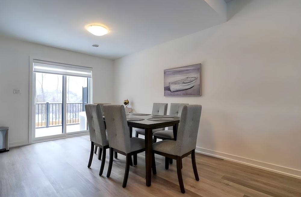 Premium Stay at Niagara falls