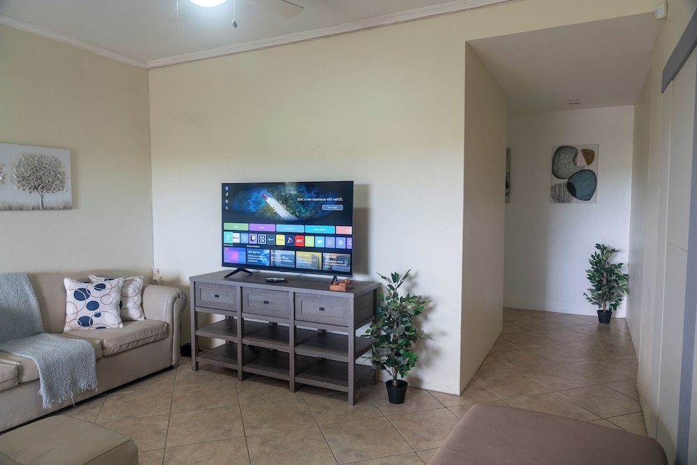 Sundrift Apartments